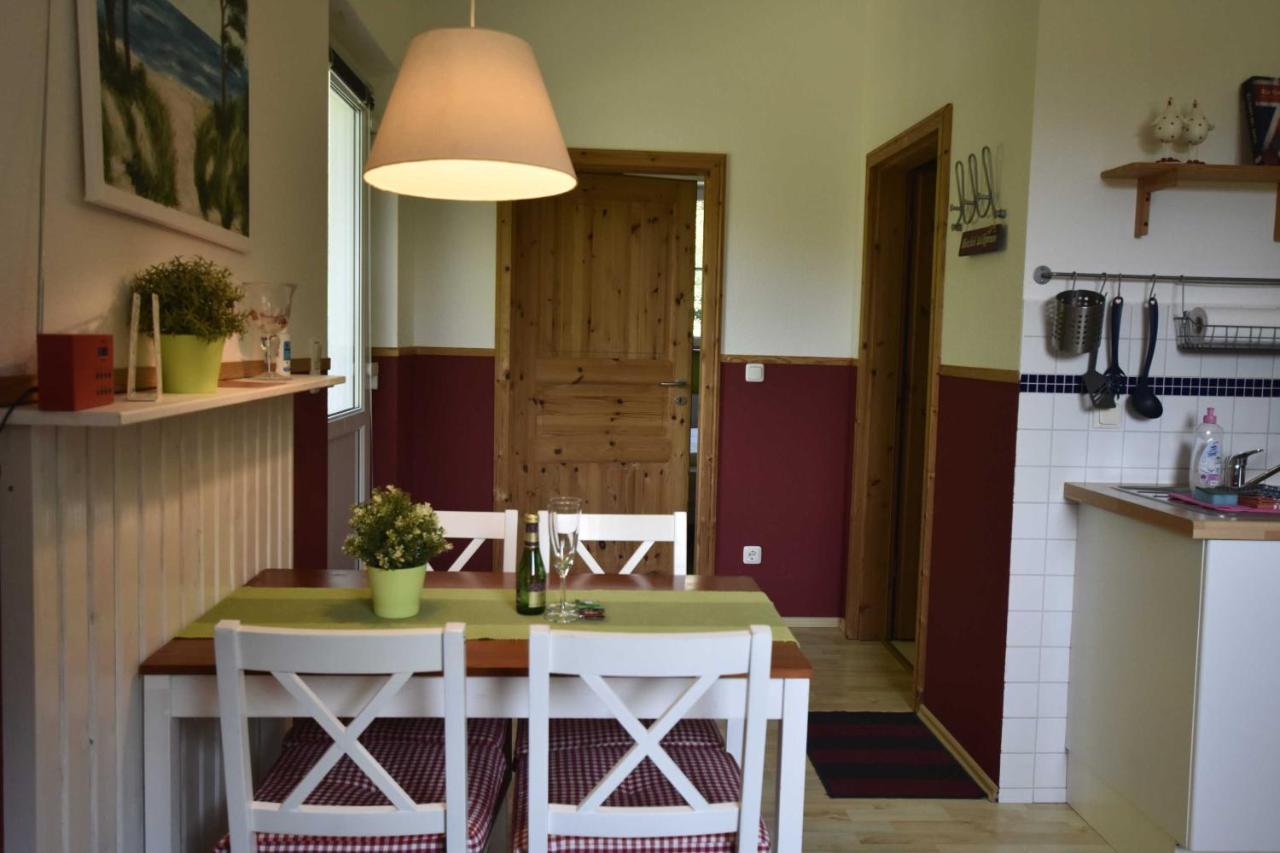 Ferienwohnung OG im roten Haus am Ostsee Radweg OVS 103 Blowatz Exterior foto