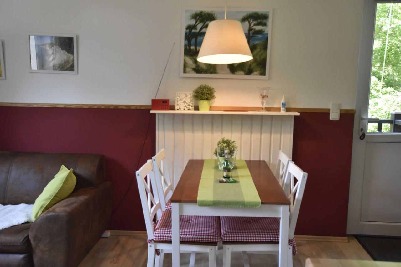 Ferienwohnung OG im roten Haus am Ostsee Radweg OVS 103 Blowatz Exterior foto